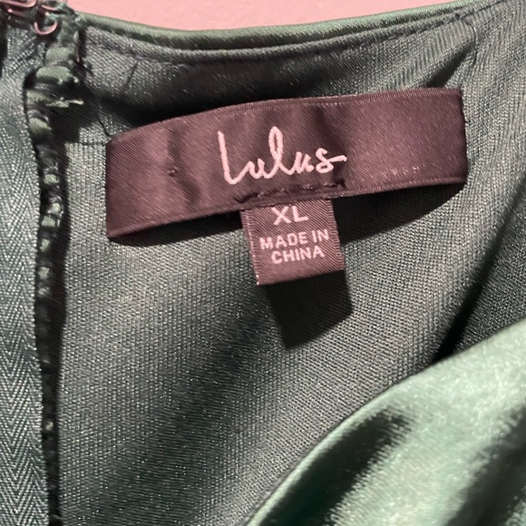NWOT Lulu’s Got the Love Emerald Satin Square-neck Mini Dress Size US XL - Picture 8 of 8